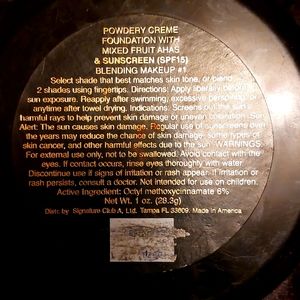 Powdery creme makeup